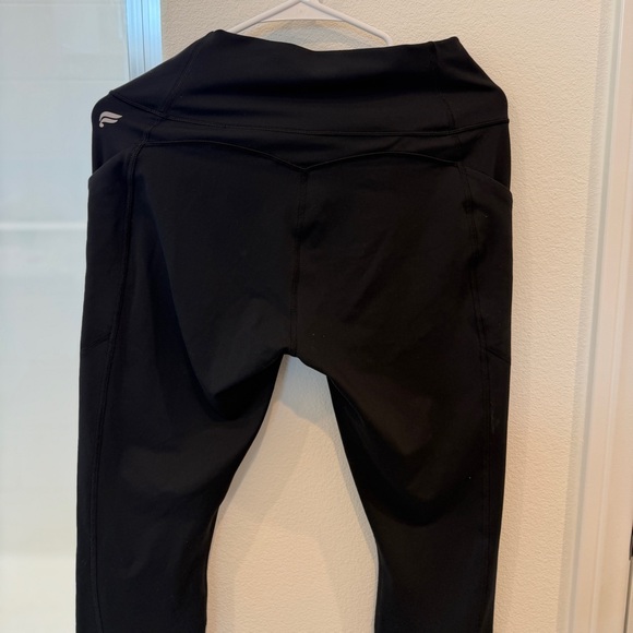 BUNDLE L Lululemon tops + XL Fabletics leggings - Picture 12 of 14
